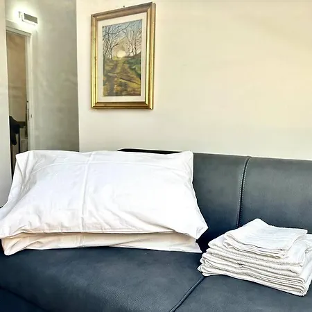 Elegante Attico Bilivello Con Vista Sulla Mole Apartamento Turín